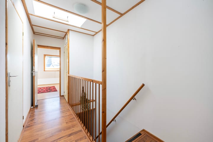 Foto 19 van Van der Laenstraat 15