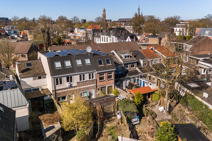 Foto 28 van Van der Laenstraat 15