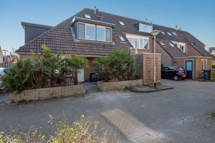 Foto 4 van René Clairstrook 9