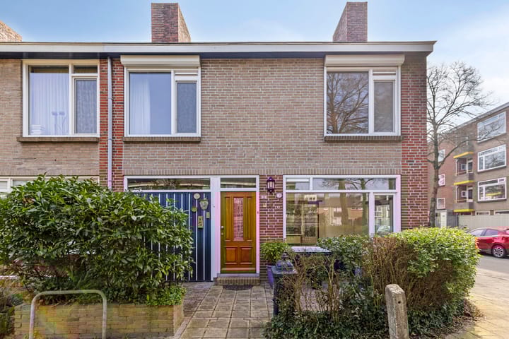 Foto 5 van De Genestetstraat 2