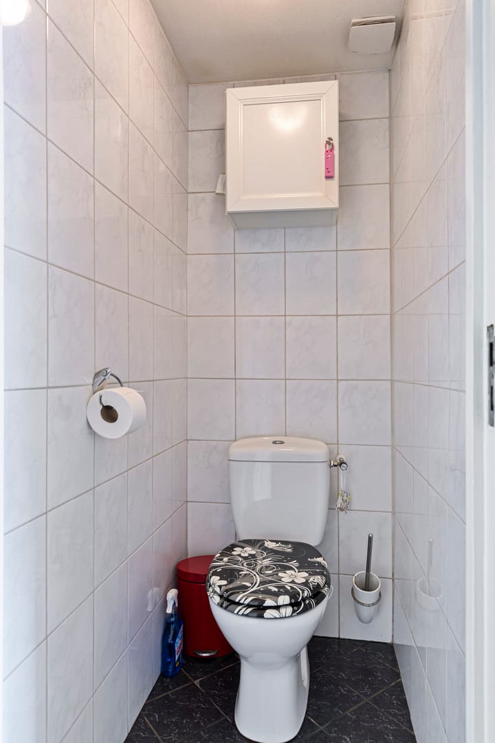 Foto 7 van De Genestetstraat 2