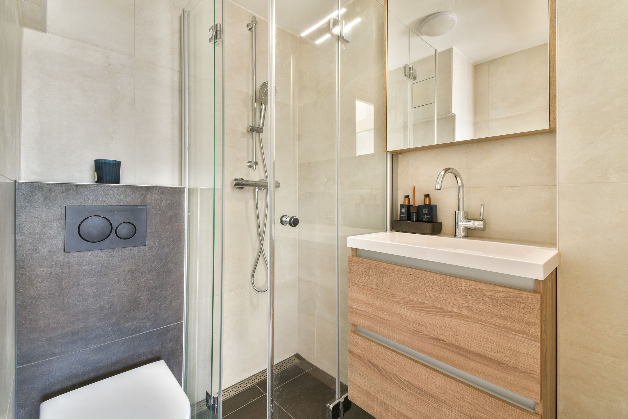 Foto 12 van Van Nijenrodeweg 497