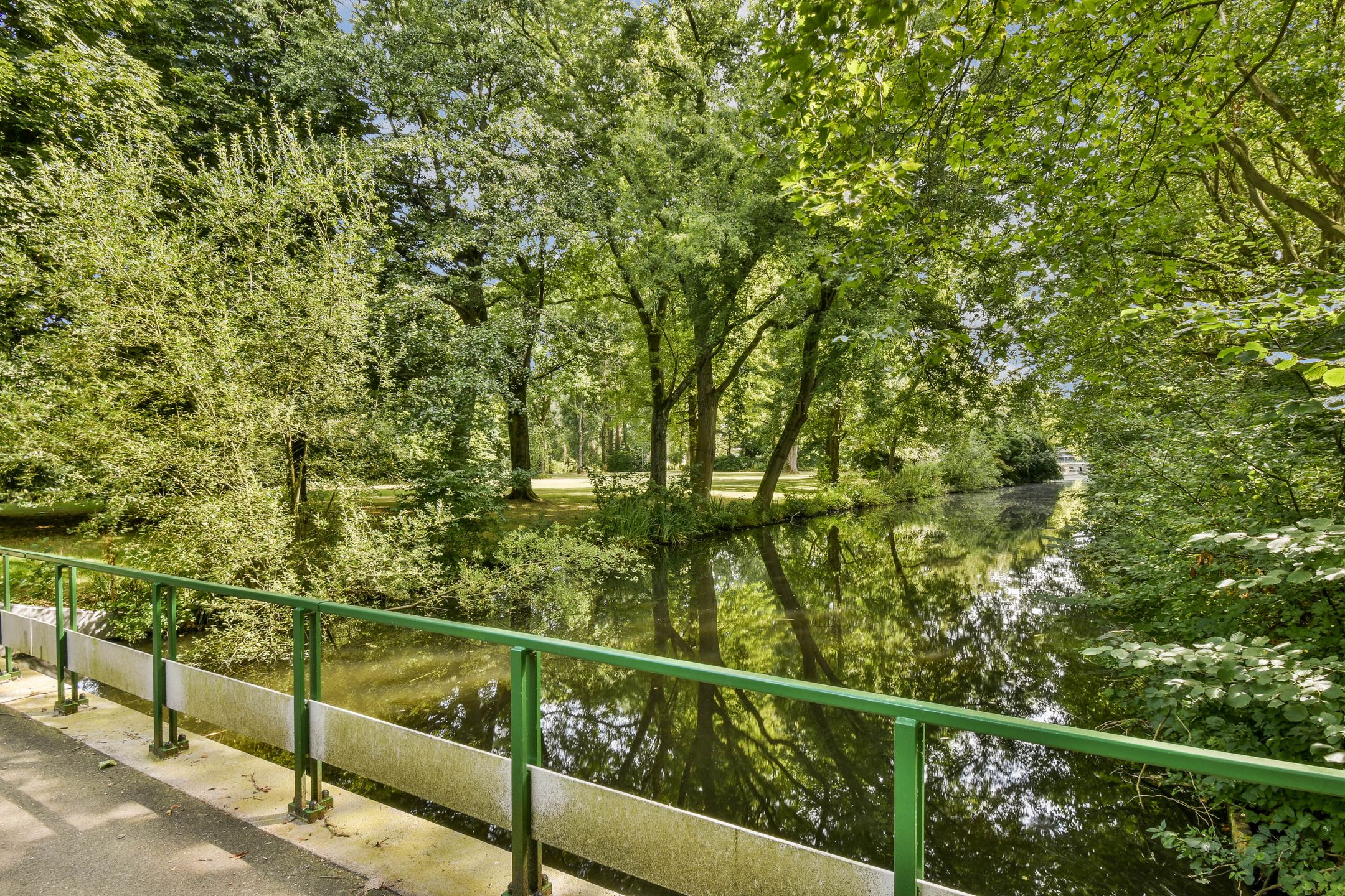 Foto 18 van Van Nijenrodeweg 497