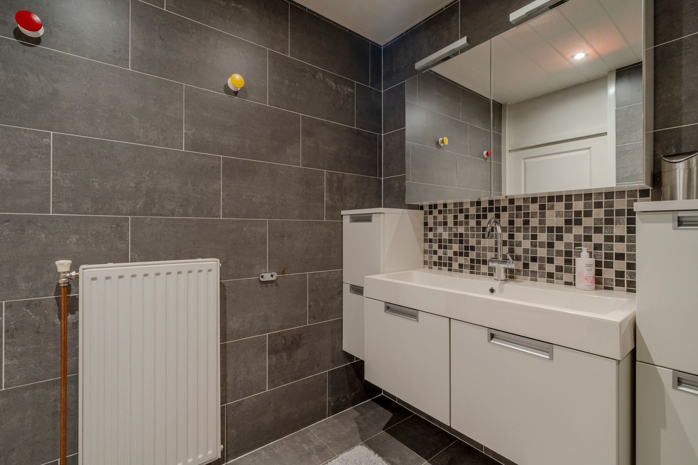 Foto 19 van Veenbesstraat 716