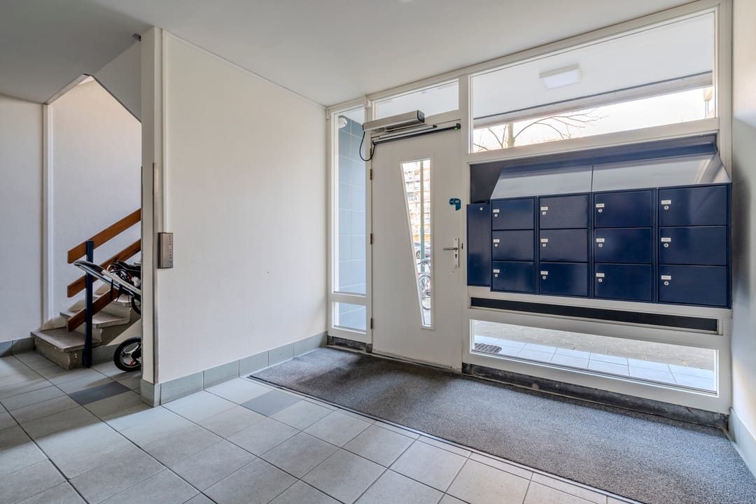 Foto 26 van Veenbesstraat 716