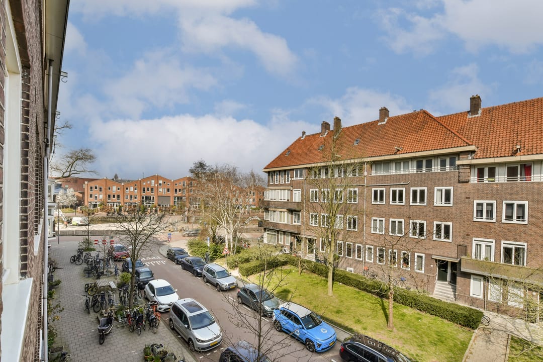 Foto 8 van Mr. P.N. Arntzeniusweg 14-2