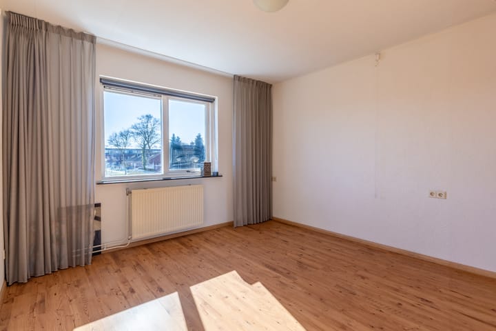 Foto 14 van Dennenlaan 1