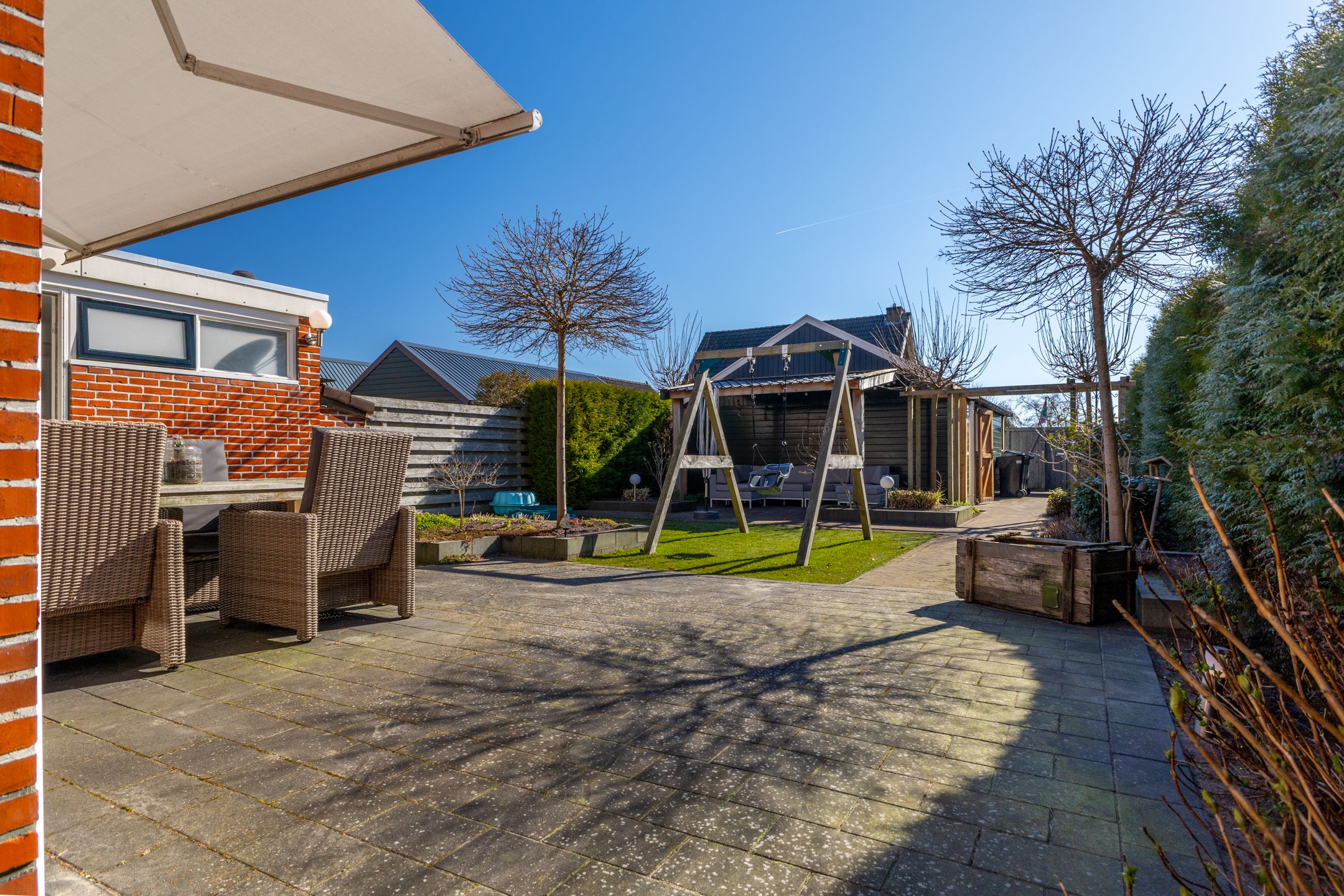 Foto 18 van Dennenlaan 1