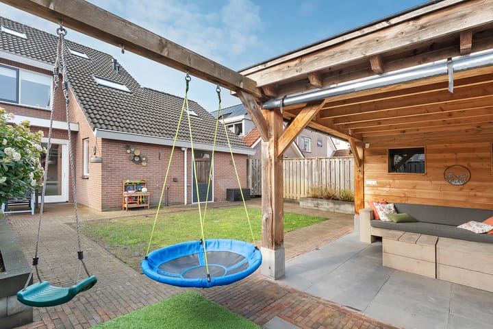 Foto 45 van Rinkslag 28