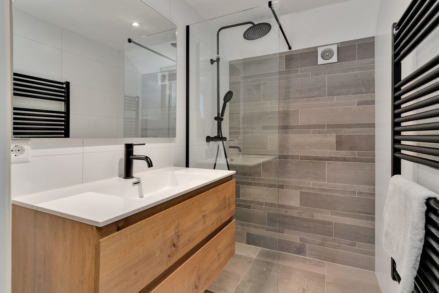 Foto 4 van Renbaanstraat 6