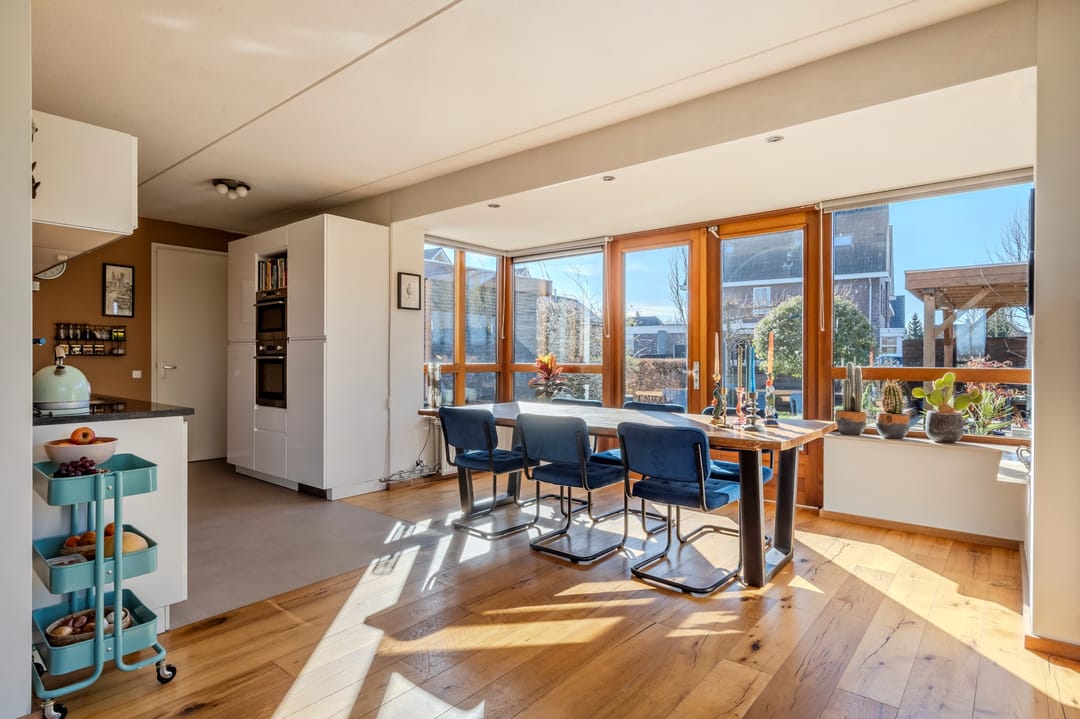 Foto 2 van Bosvaren 32