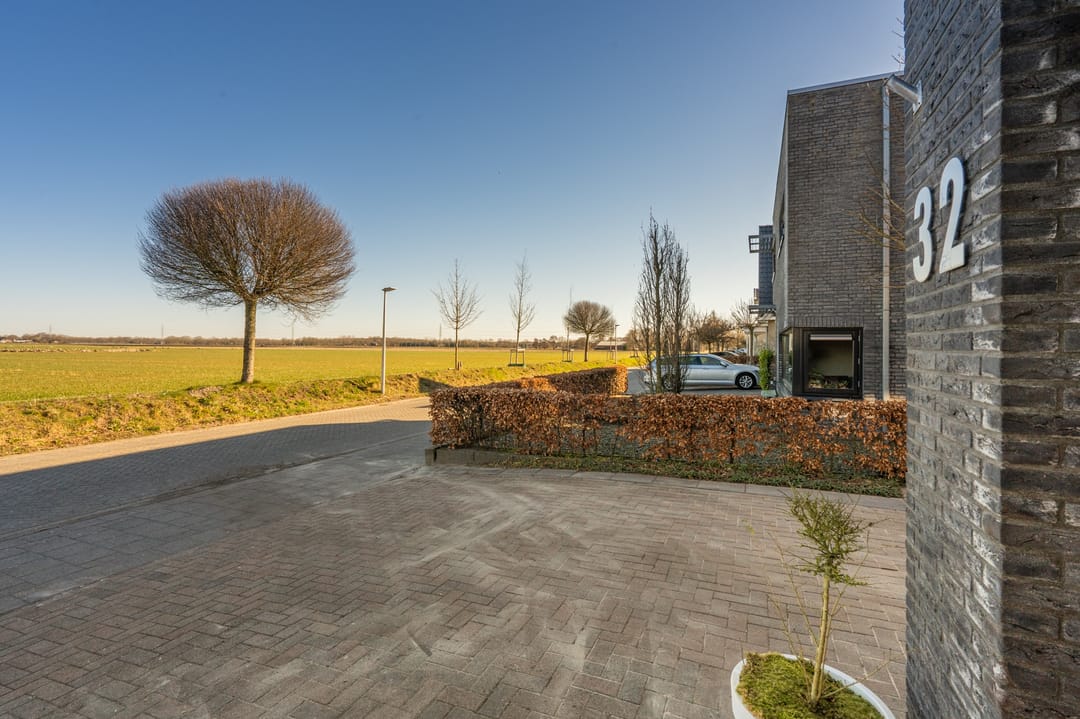 Foto 8 van Bosvaren 32