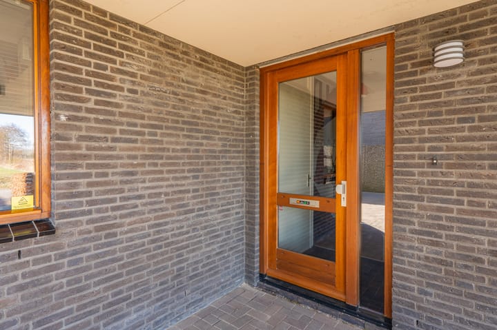 Foto 12 van Bosvaren 32