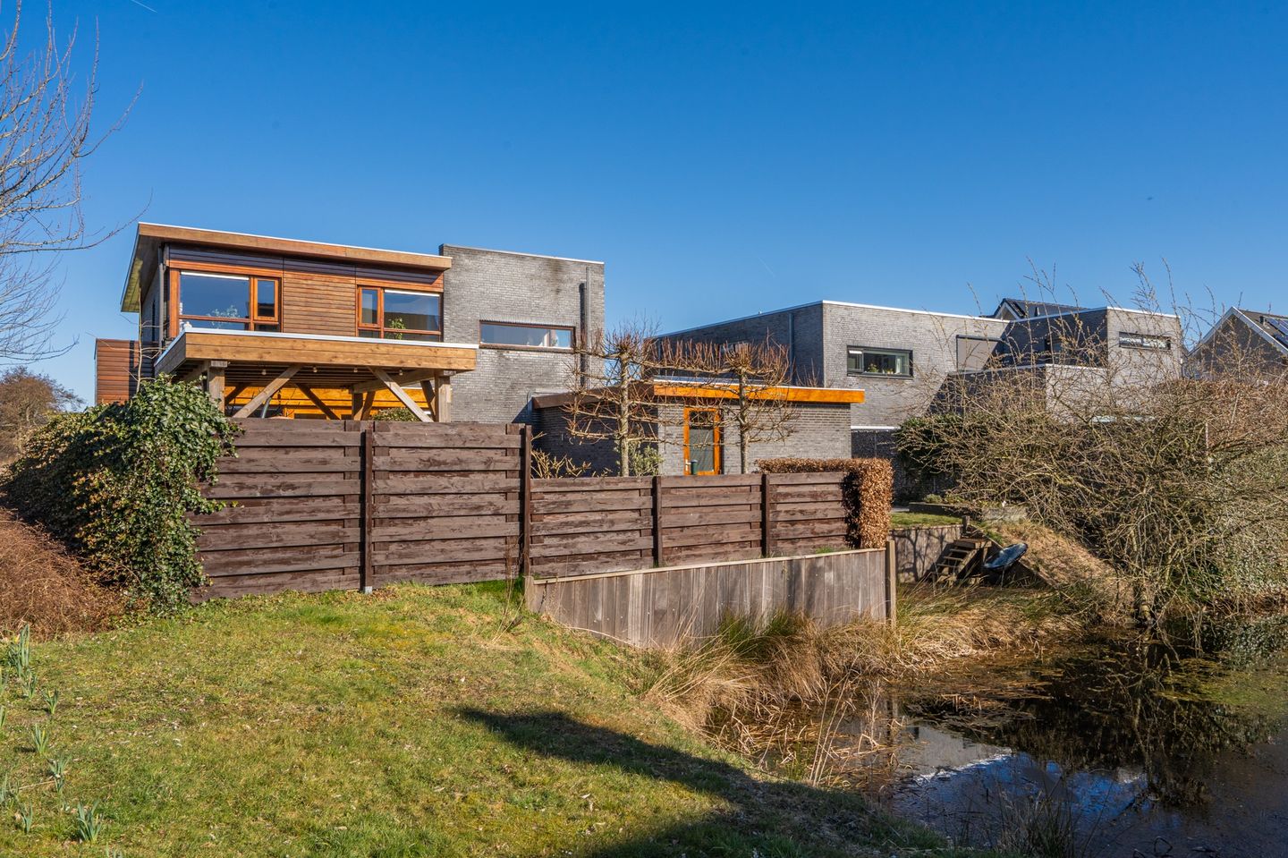 Foto 50 van Bosvaren 32