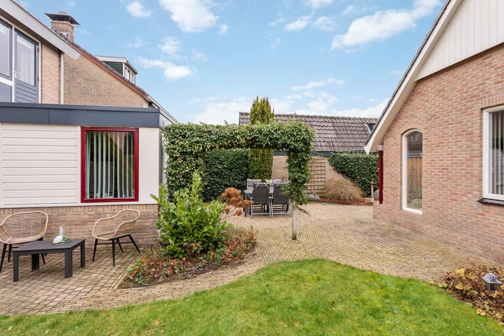 Foto 2 van Herman Kampmanstraat 4