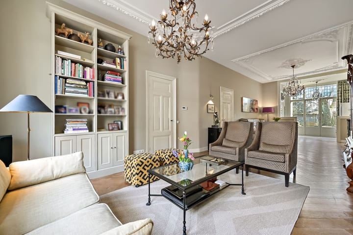 Photo 9 of Nassau Dillenburgstraat 15