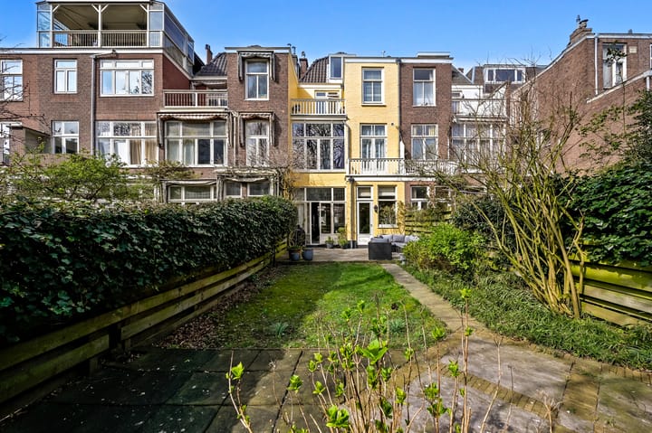 Photo 27 of Nassau Dillenburgstraat 15