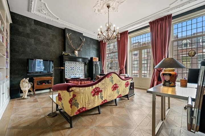 Photo 30 of Nassau Dillenburgstraat 15