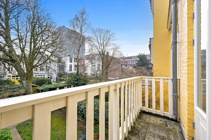 Photo 48 of Nassau Dillenburgstraat 15