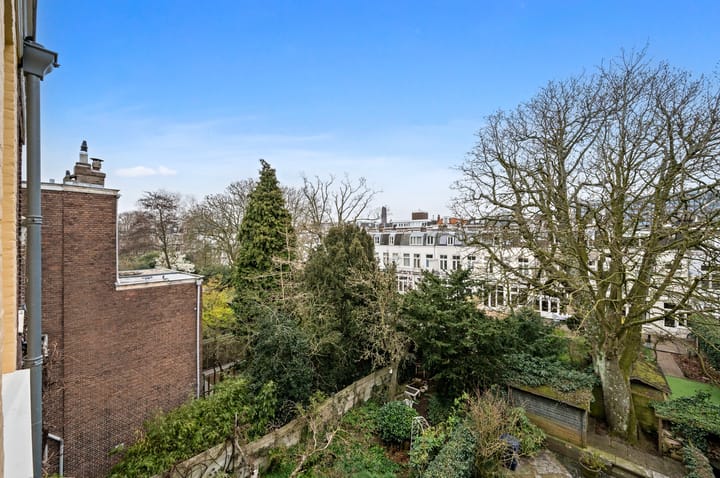 Photo 51 of Nassau Dillenburgstraat 15