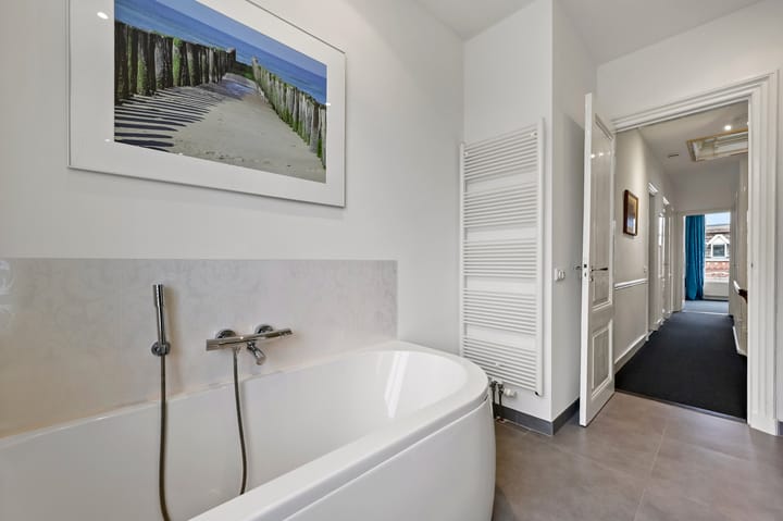 Photo 57 of Nassau Dillenburgstraat 15