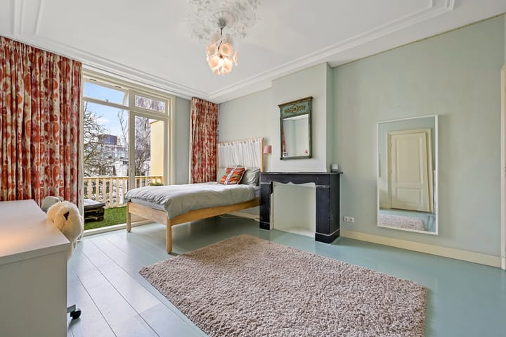 Photo 62 of Nassau Dillenburgstraat 15