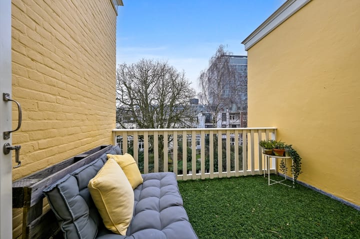 Photo 65 of Nassau Dillenburgstraat 15