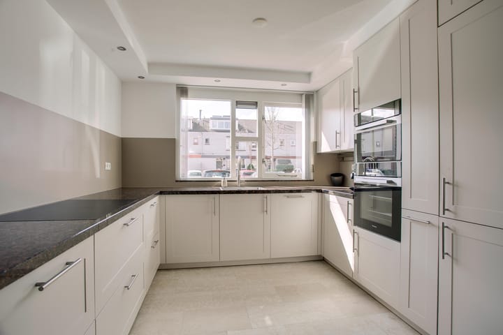 Foto 12 van Lommerbaan 106