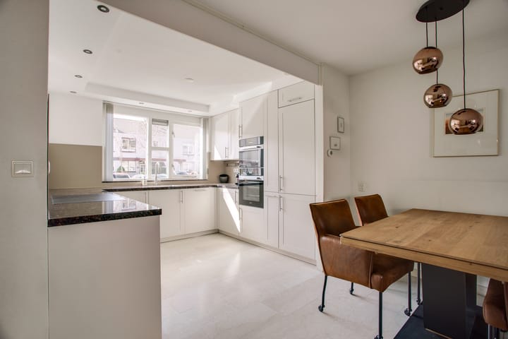 Foto 13 van Lommerbaan 106