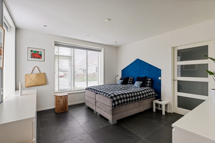 Foto 28 van Westerbuorren 17