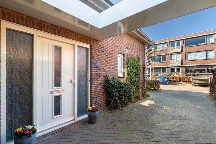 Foto 5 van Charles Dickensweg 18