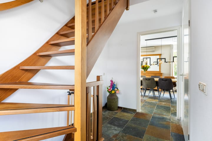 Foto 7 van Charles Dickensweg 18