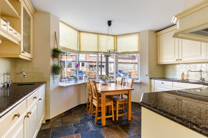 Foto 28 van Charles Dickensweg 18