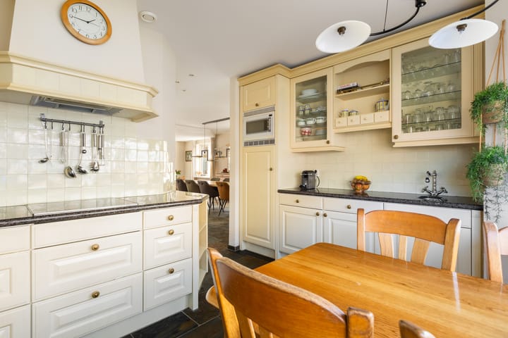 Foto 31 van Charles Dickensweg 18