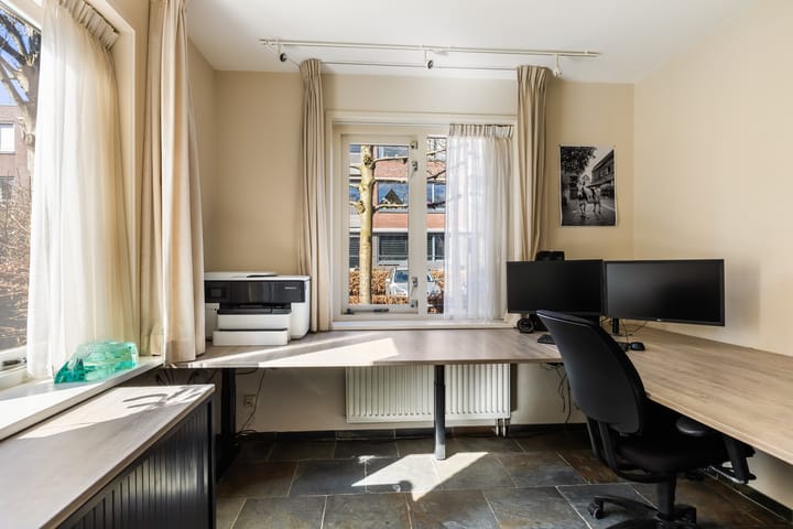 Foto 36 van Charles Dickensweg 18