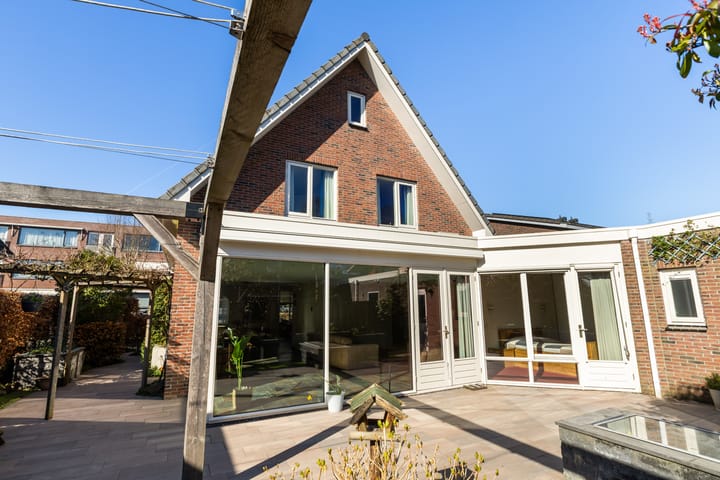 Foto 46 van Charles Dickensweg 18