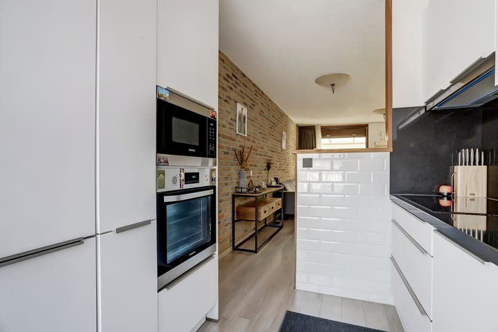 Foto 11 van E.H. Begemannstraat 23