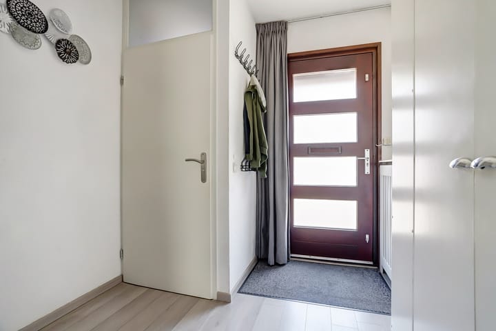 Foto 12 van E.H. Begemannstraat 23