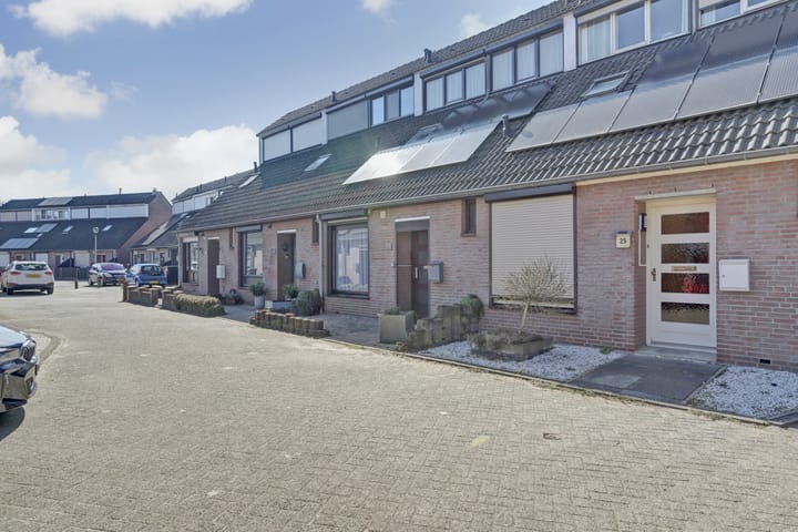 Foto 35 van E.H. Begemannstraat 23