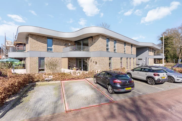 Foto 16 van Dorpsstraat 19-04