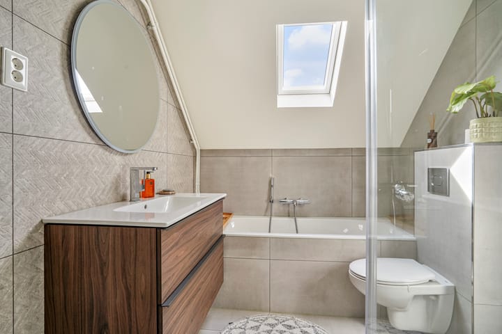 Foto 23 van Lanciersstraat 92-A