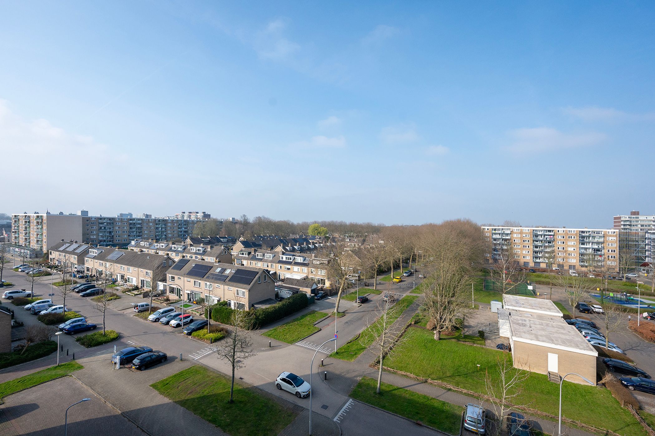 Photo 3 of Plutostraat 176