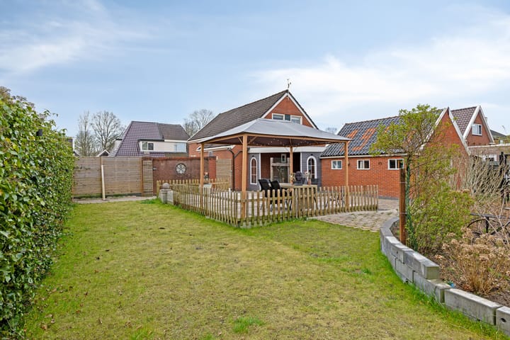 Foto 23 van Julianastraat 72