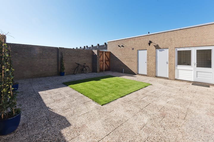 Photo 3 of Hugo de Vriesstraat 44