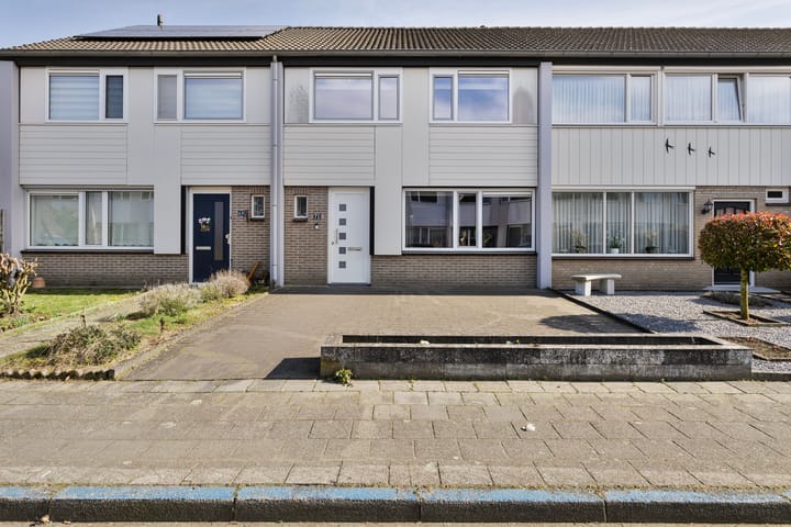 Foto 33 van Roothaertstraat 71