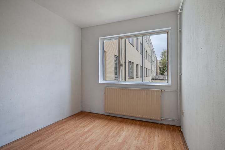 Photo 14 of Daniël Defoelaan 210