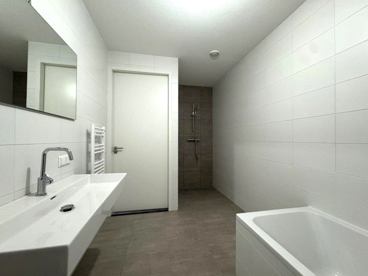 Foto 10 van Aida de Mirandaplein 115