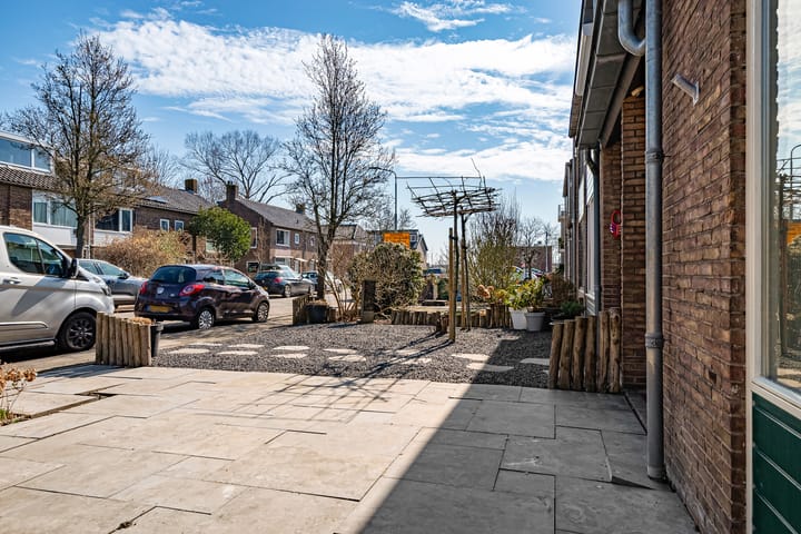 Foto 32 van Cyclamenstraat 58