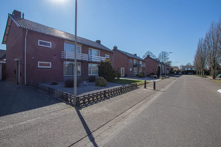 Foto 25 van Arevenlaan 16