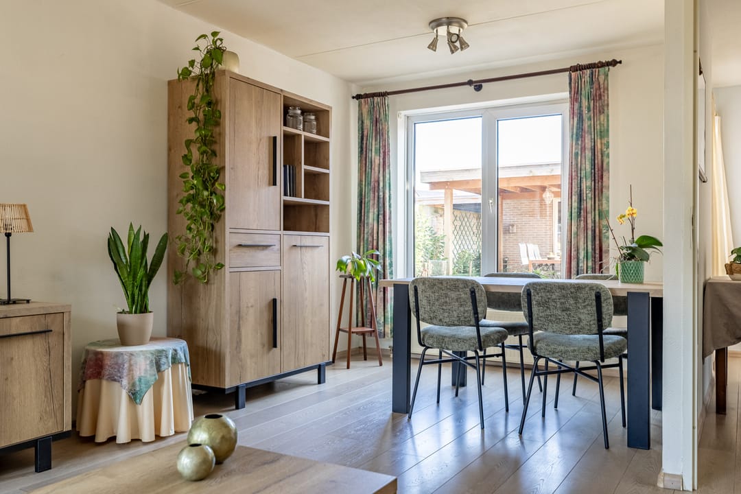 Foto 2 van Julianalaan 50